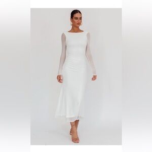 Selfie Leslie White Long-Sleeve Sheer Sleeve Maxi Dress